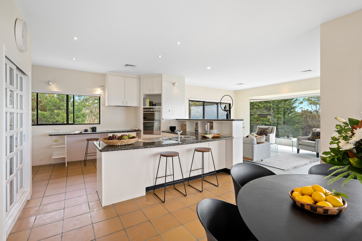 39 Broughton Avenue, Mount Nelson, TAS, 7007 - Image 11