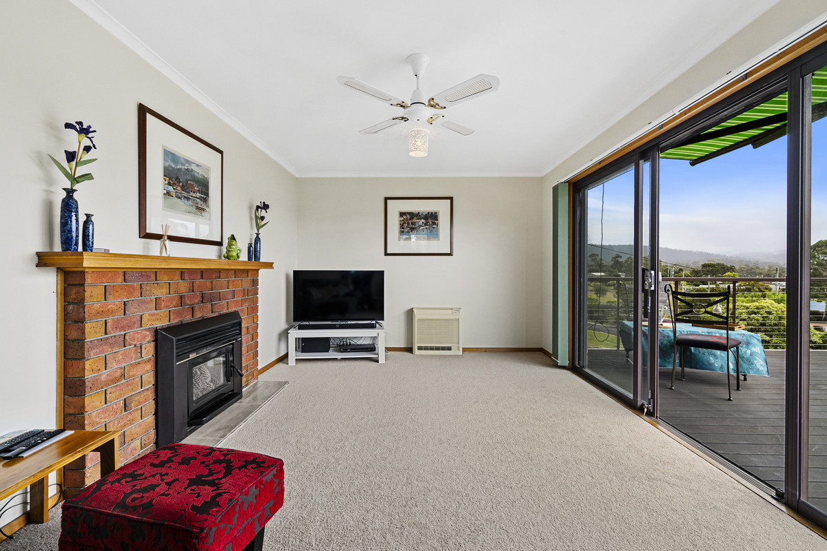 28 Barton Avenue, Triabunna, TAS, 7190 - Image 3
