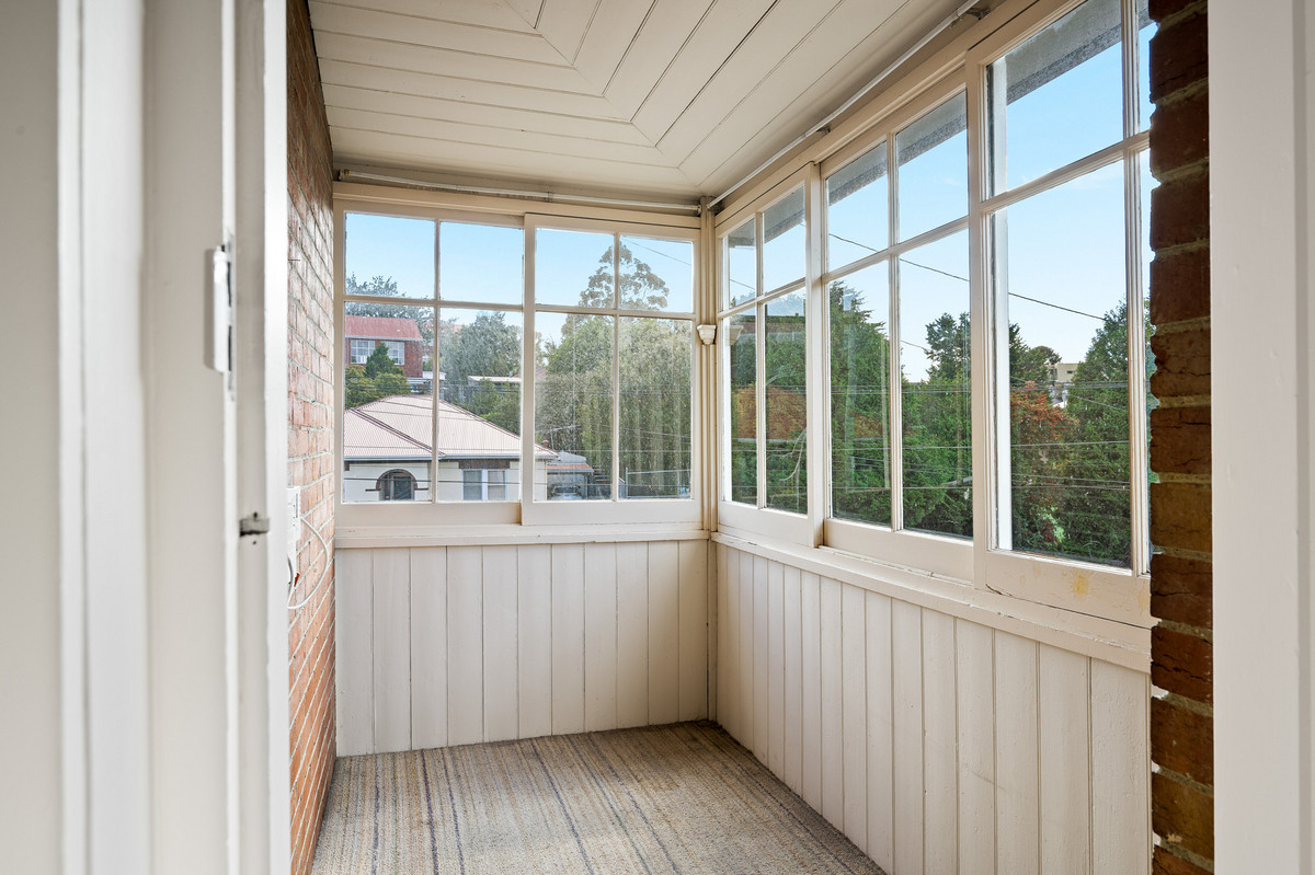 10-12 Byron Street, Sandy Bay, TAS, 7005 - Image 25