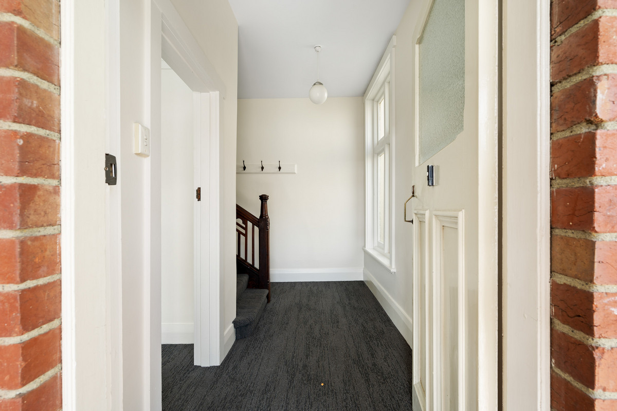 10-12 Byron Street, Sandy Bay, TAS, 7005 - Image 4