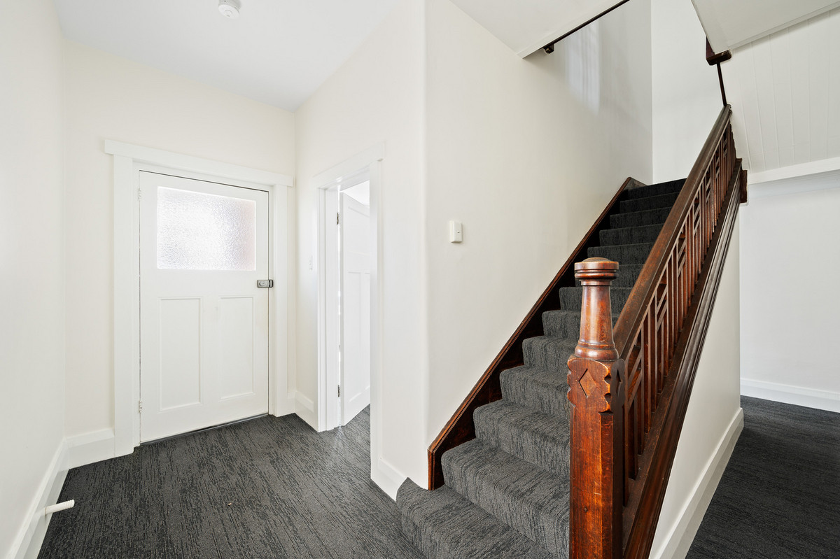 10-12 Byron Street, Sandy Bay, TAS, 7005 - Image 10