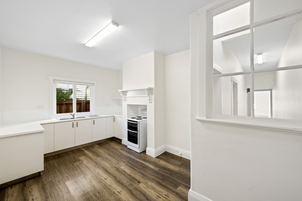 10-12 Byron Street, Sandy Bay, TAS, 7005 - Image 7