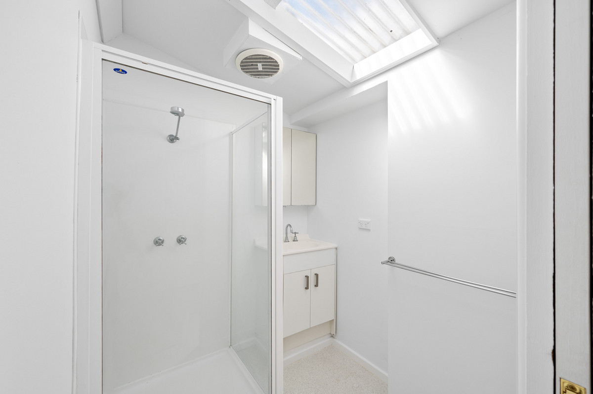 10-12 Byron Street, Sandy Bay, TAS, 7005 - Image 17