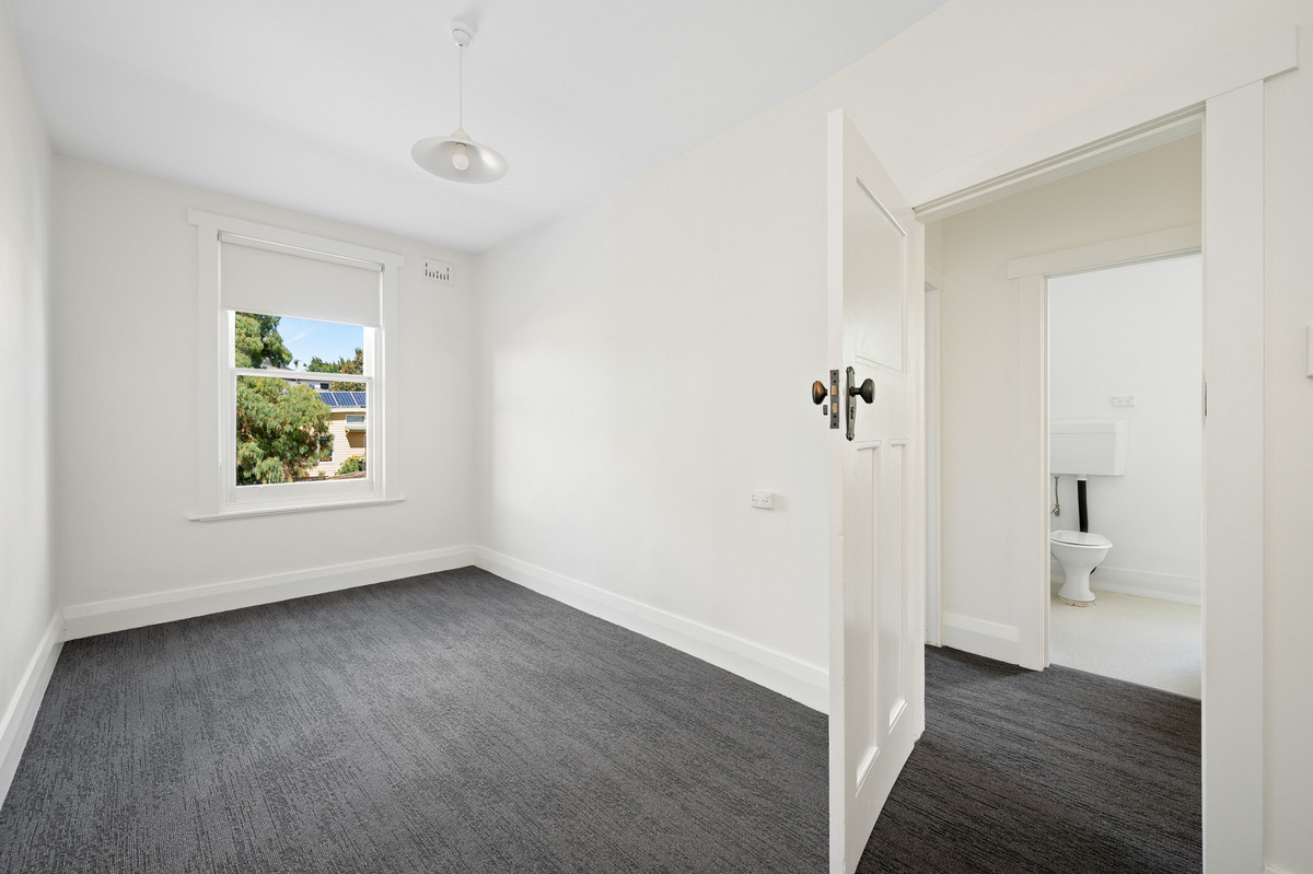 10-12 Byron Street, Sandy Bay, TAS, 7005 - Image 15
