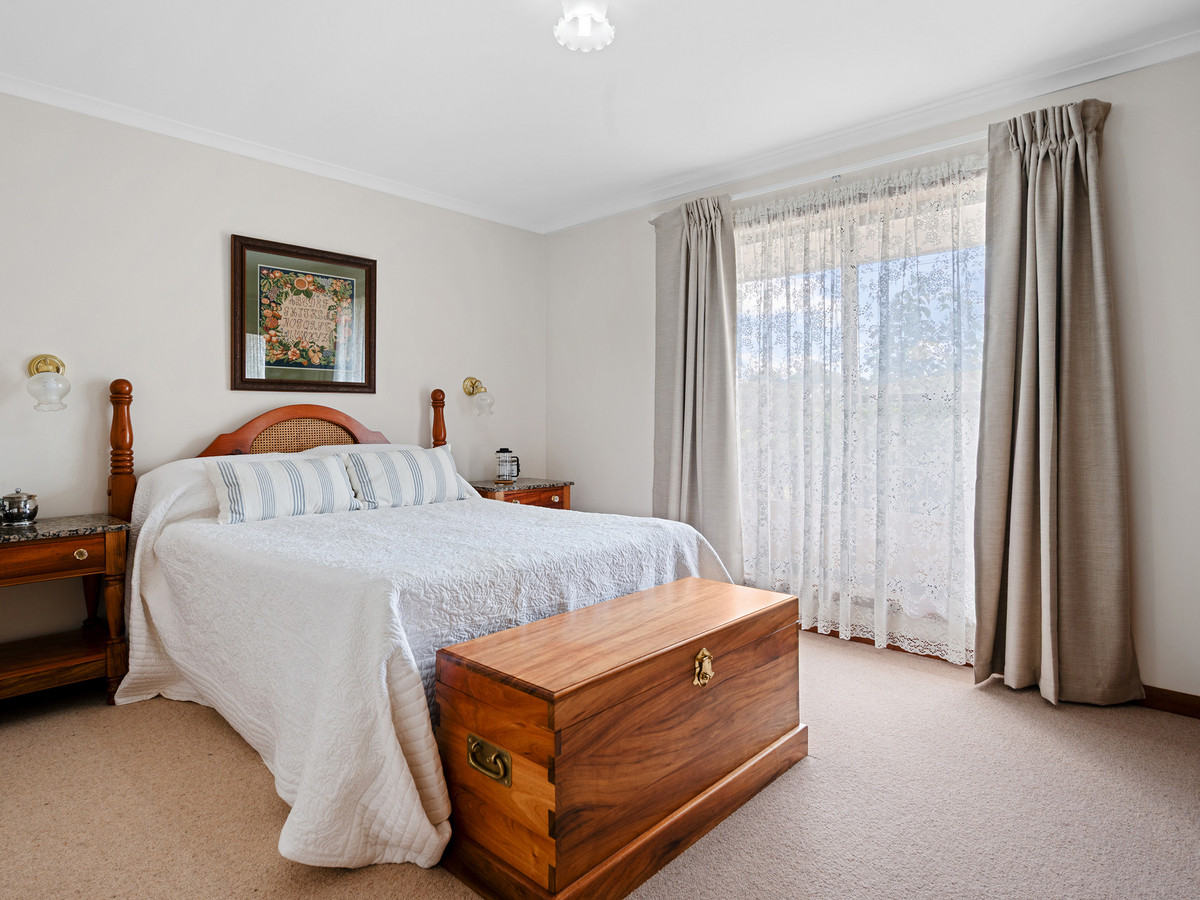92 Bel-Air Crescent, East Devonport, TAS, 7310 - Image 7