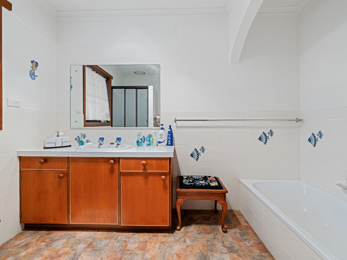 92 Bel-Air Crescent, East Devonport, TAS, 7310 - Image 10