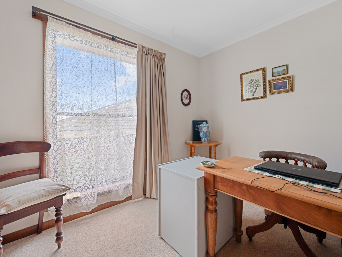 92 Bel-Air Crescent, East Devonport, TAS, 7310 - Image 11