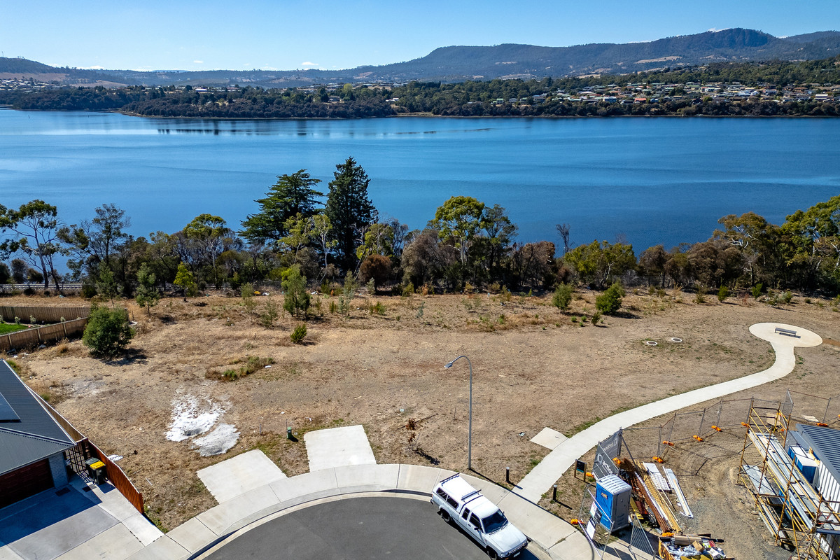 33 Saw Mill Court, Austins Ferry, TAS, 7011 - Image 2