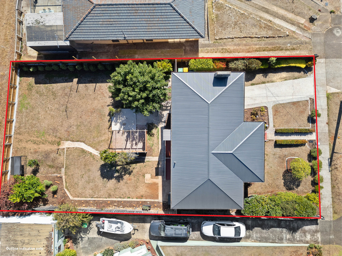 5 Pine Place, Devonport, TAS, 7310 - Image 16