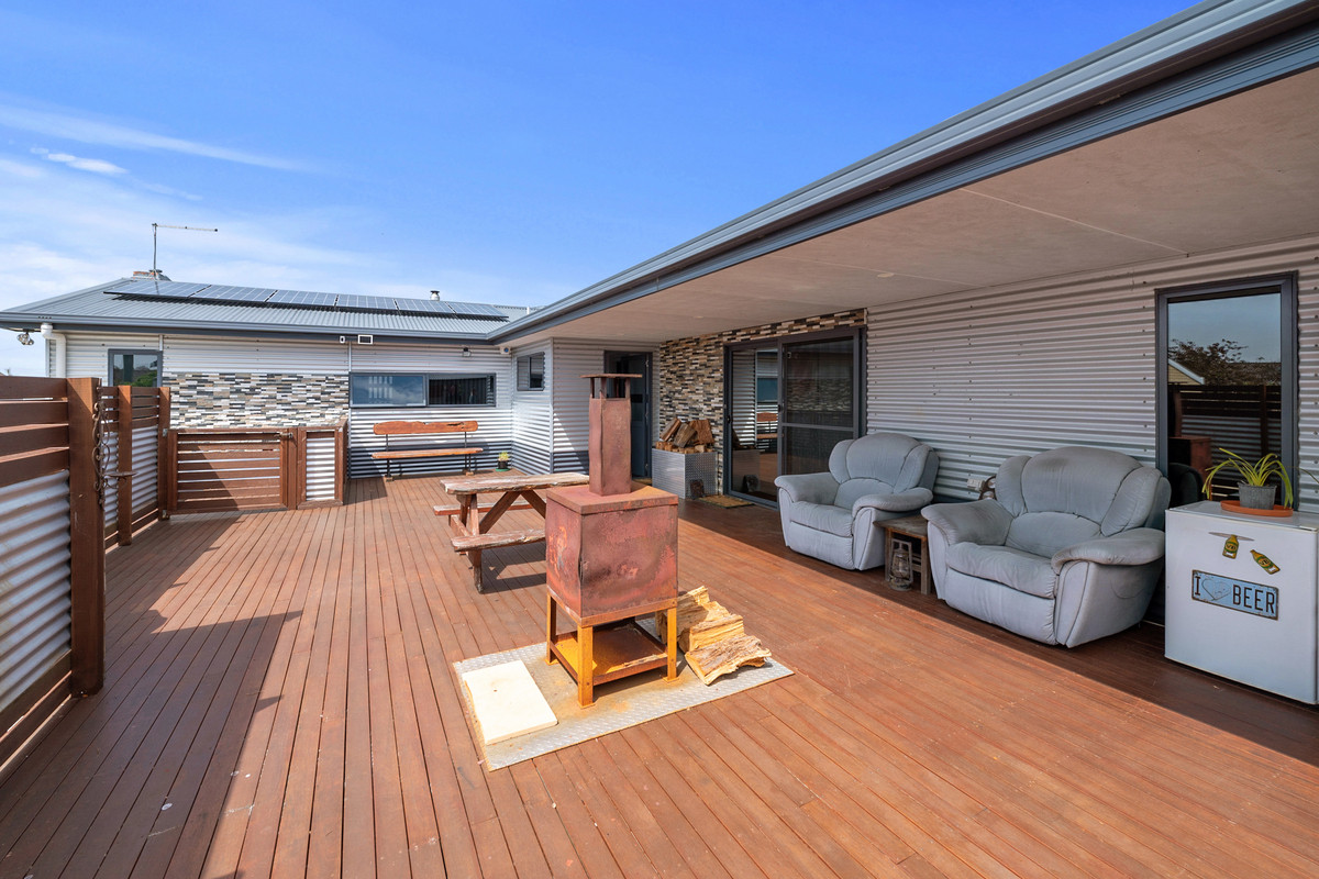 2 Caringa Place, Devonport, TAS, 7310 - Image 10