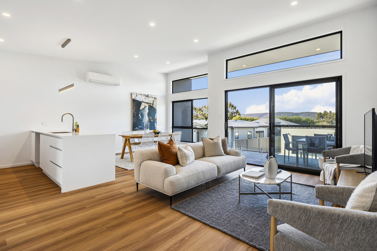 3/35 O'Connor Drive, Kingston, TAS, 7050 - Image 2