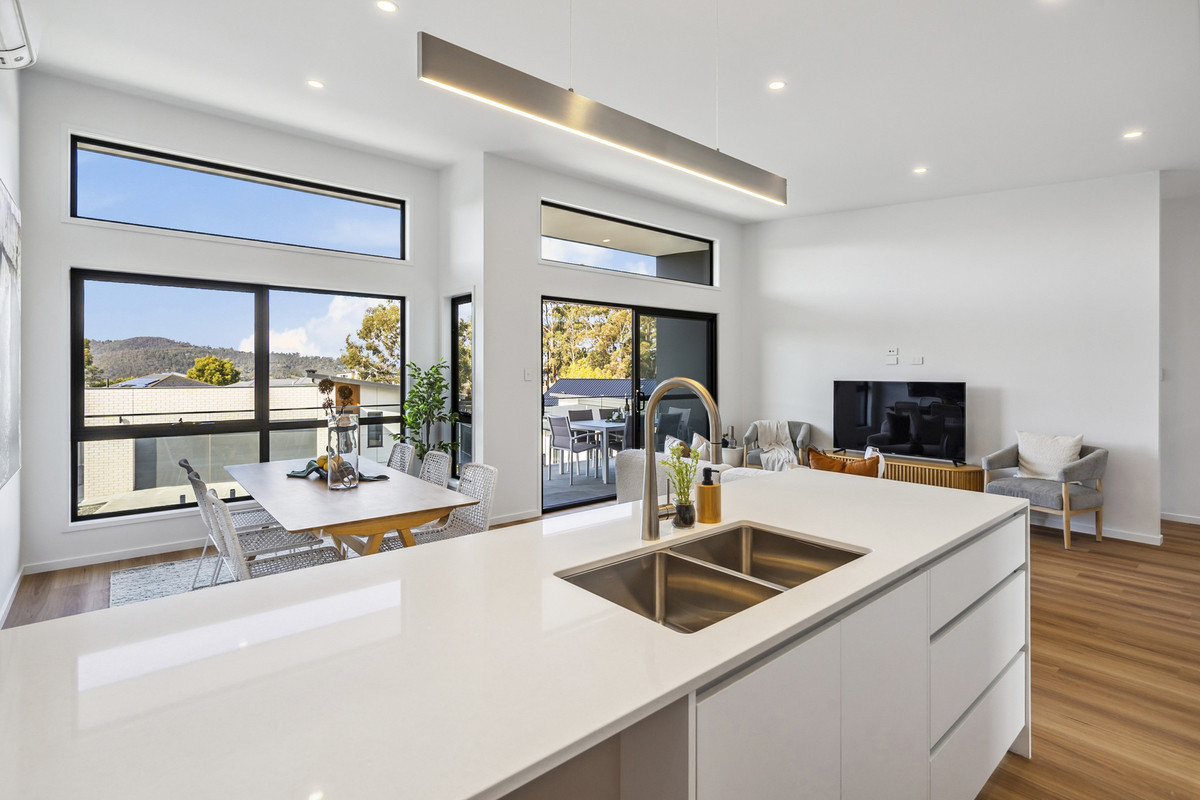 3/35 O'Connor Drive, Kingston, TAS, 7050 - Image 1