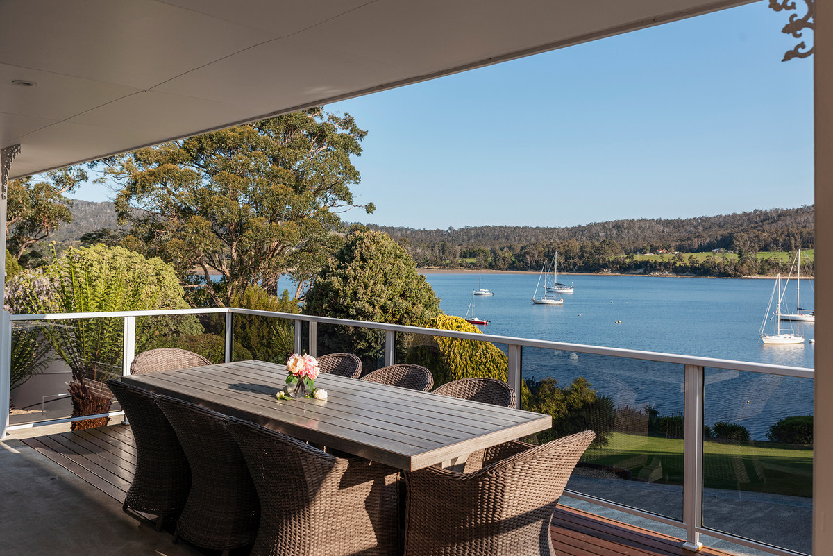 27 Chuter Street, Deep Bay, TAS, 7112 - Image 1