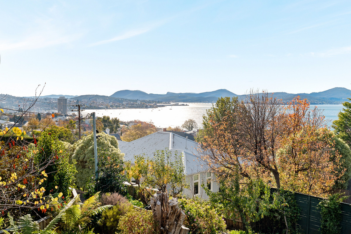 18 Red Chapel Avenue, Sandy Bay, TAS, 7005 - Image 3