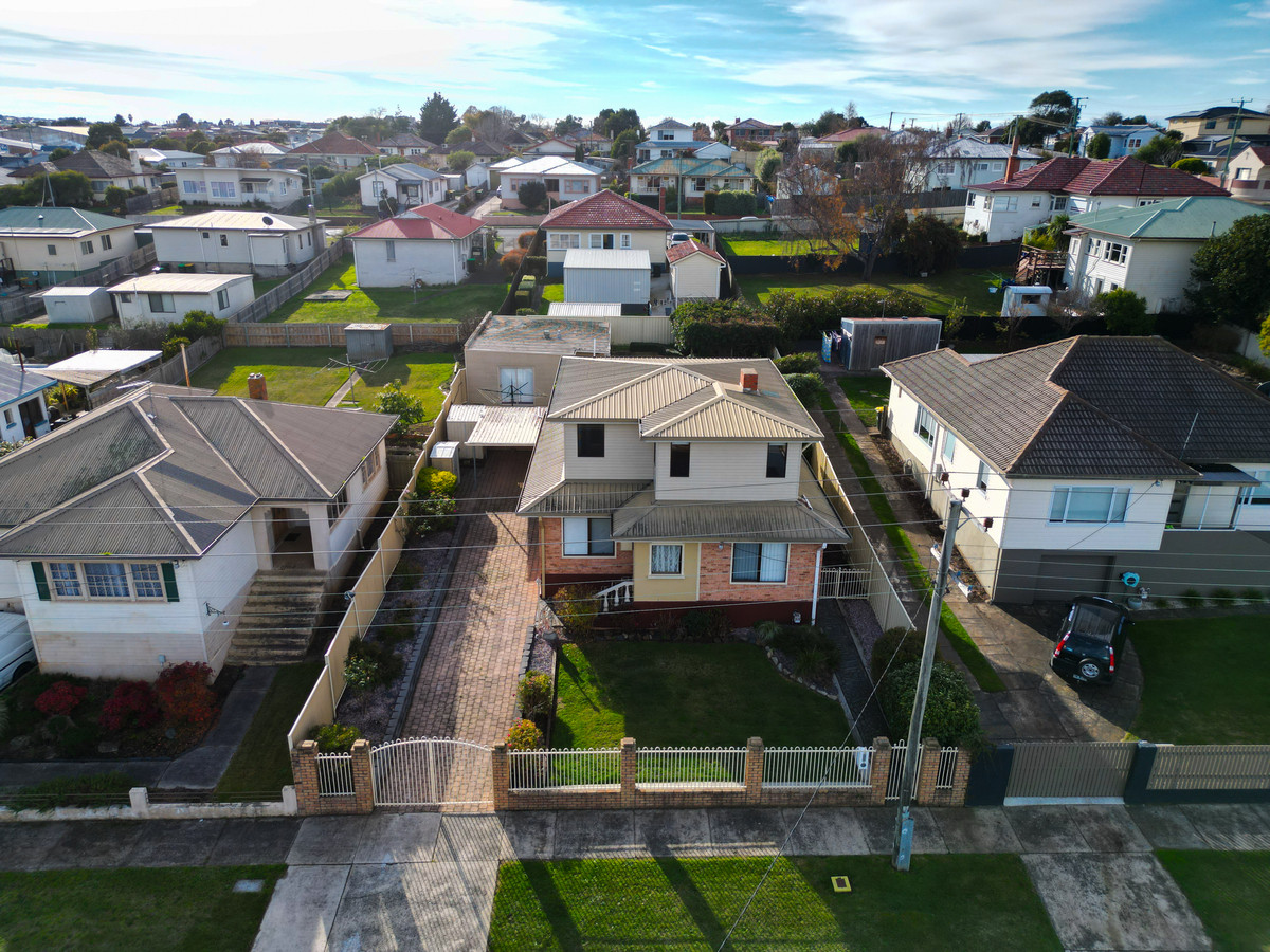26 Ashburner Street, Devonport, TAS, 7310 - Image 3