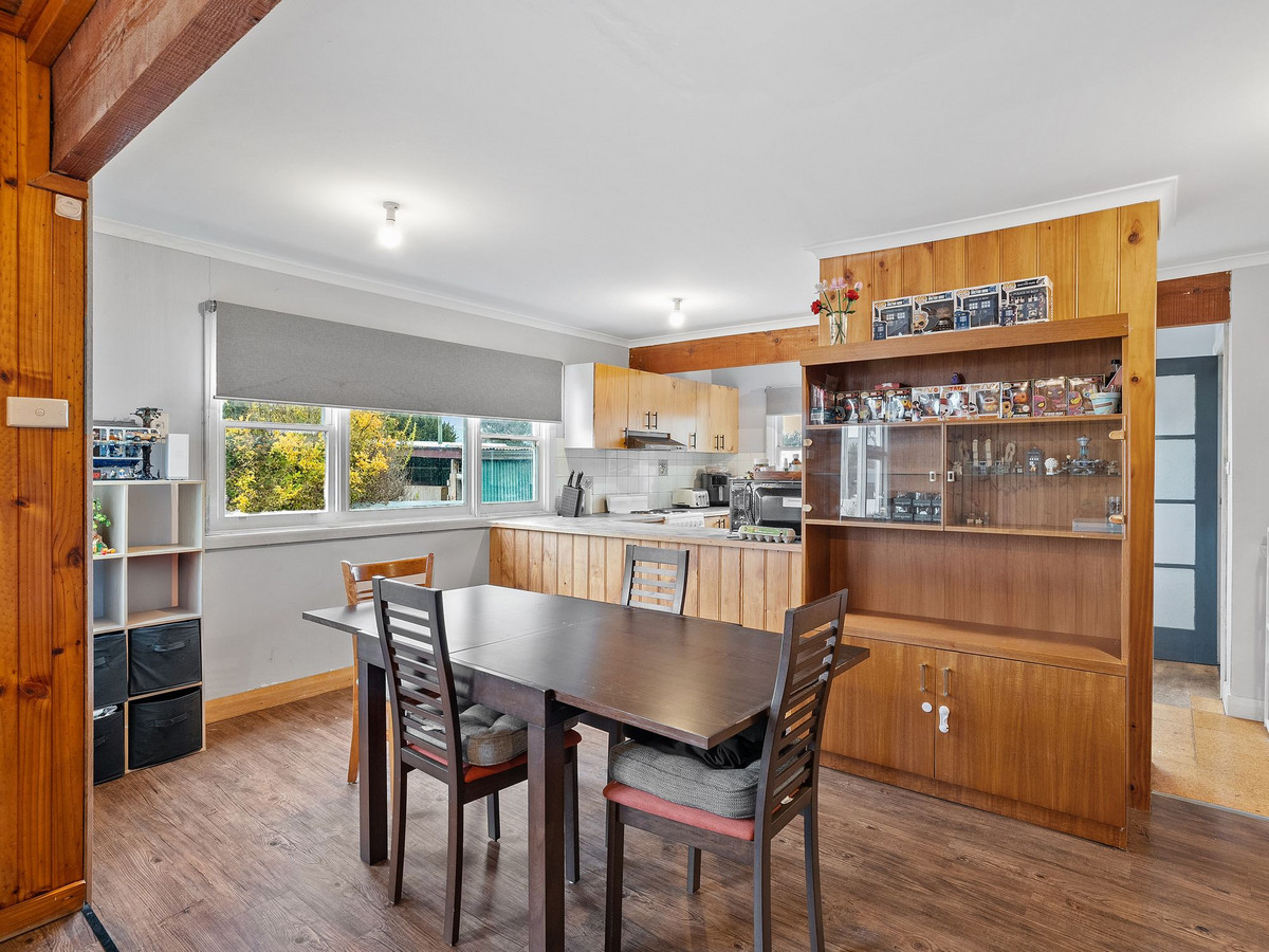 33 Gunn Street, Devonport, TAS, 7310 - Image 12