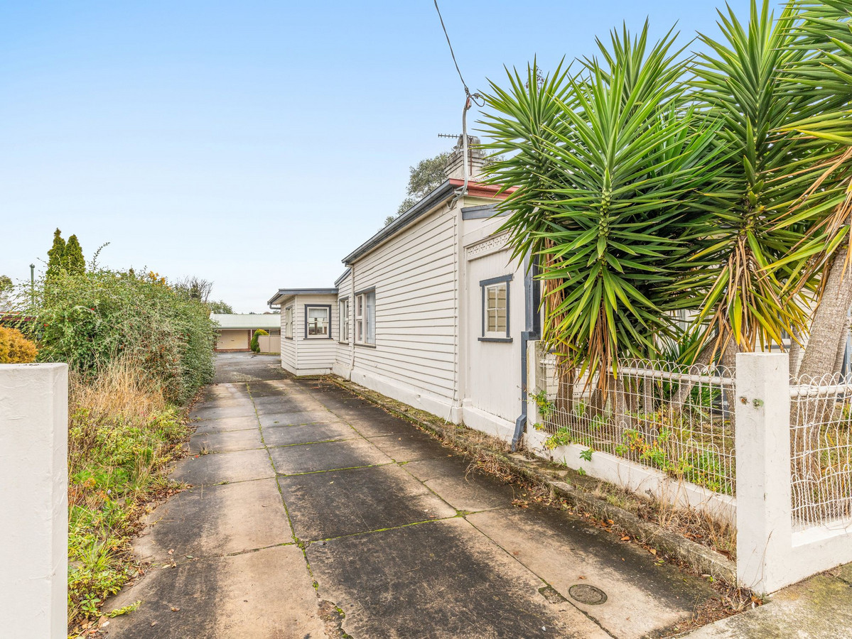 33 Gunn Street, Devonport, TAS, 7310 - Image 18