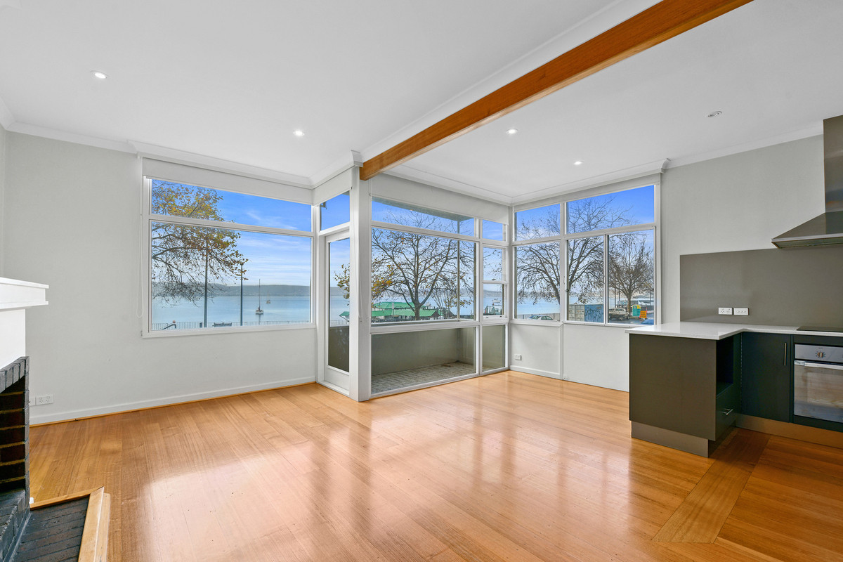 2/425 Sandy Bay Road, Sandy Bay, TAS, 7005 - Image 2