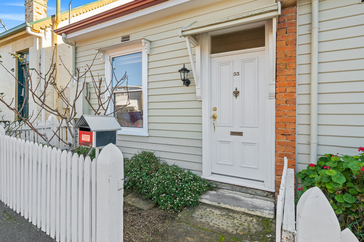 33 Feltham Street, North Hobart, TAS, 7000 - Image 1