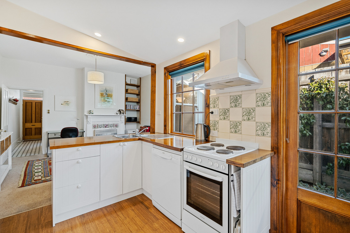 33 Feltham Street, North Hobart, TAS, 7000 - Image 8