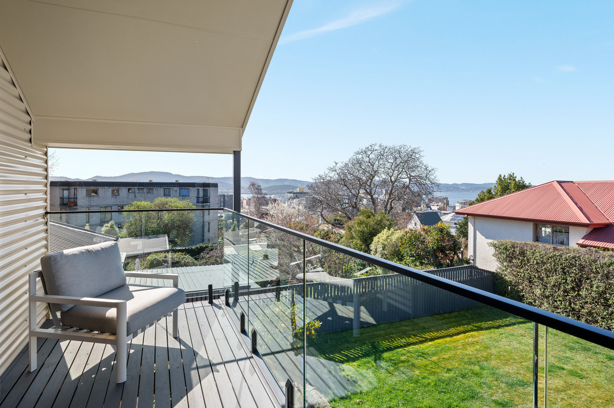 172 Brisbane Street, West Hobart, TAS, 7000 - Image 12