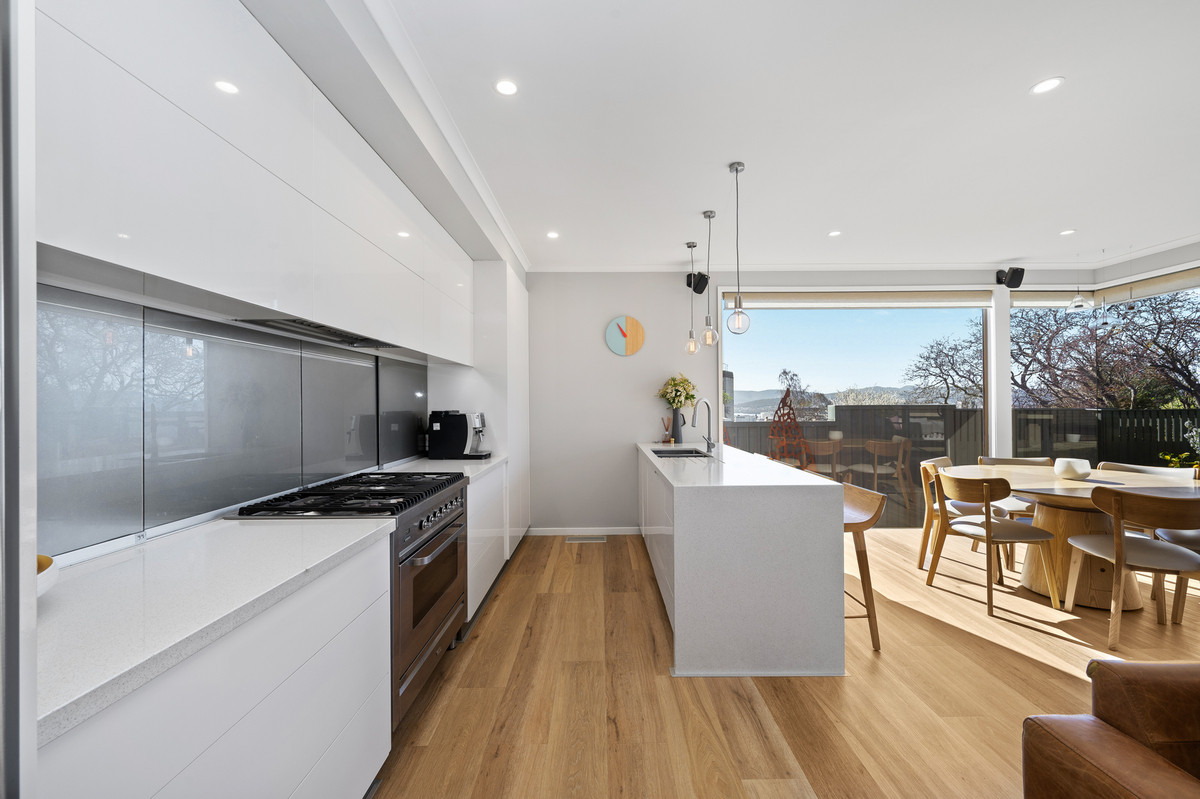 172 Brisbane Street, West Hobart, TAS, 7000 - Image 6