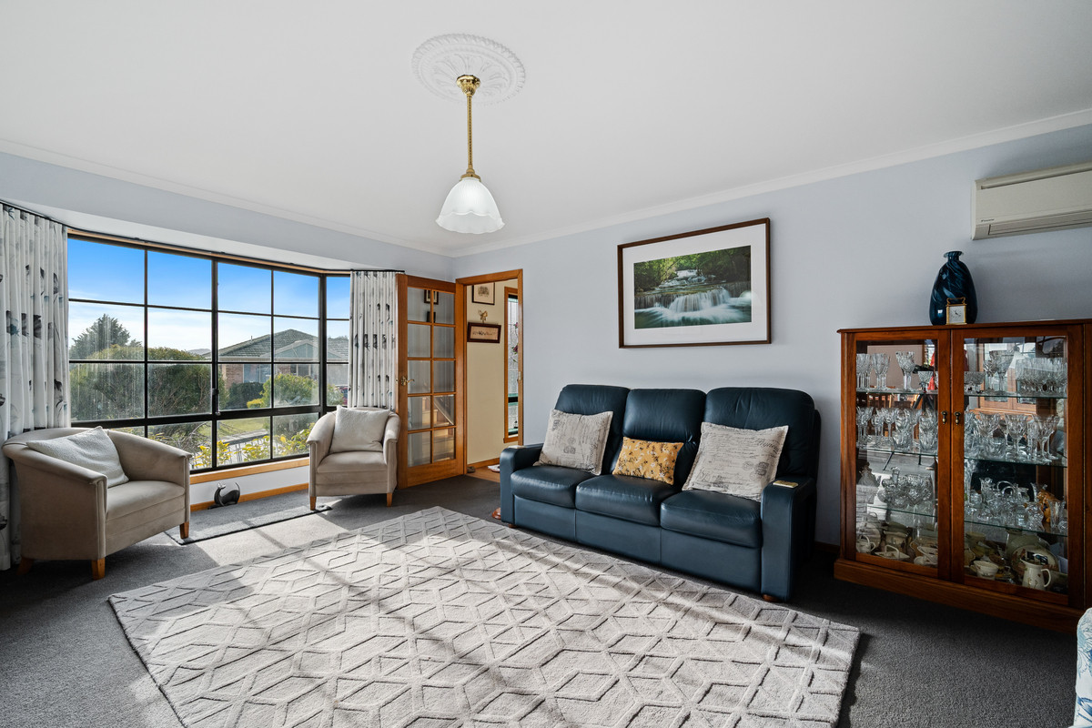 57 Rosehill Crescent, Lenah Valley, TAS, 7008 - Image 6