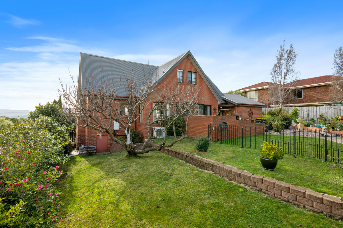 57 Rosehill Crescent, Lenah Valley, TAS, 7008 - Image 4