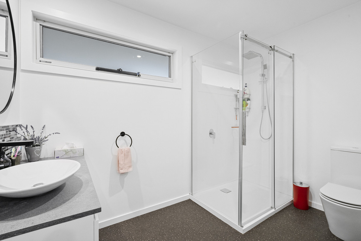 7A Burgess Street, Swansea, TAS, 7190 - Image 20