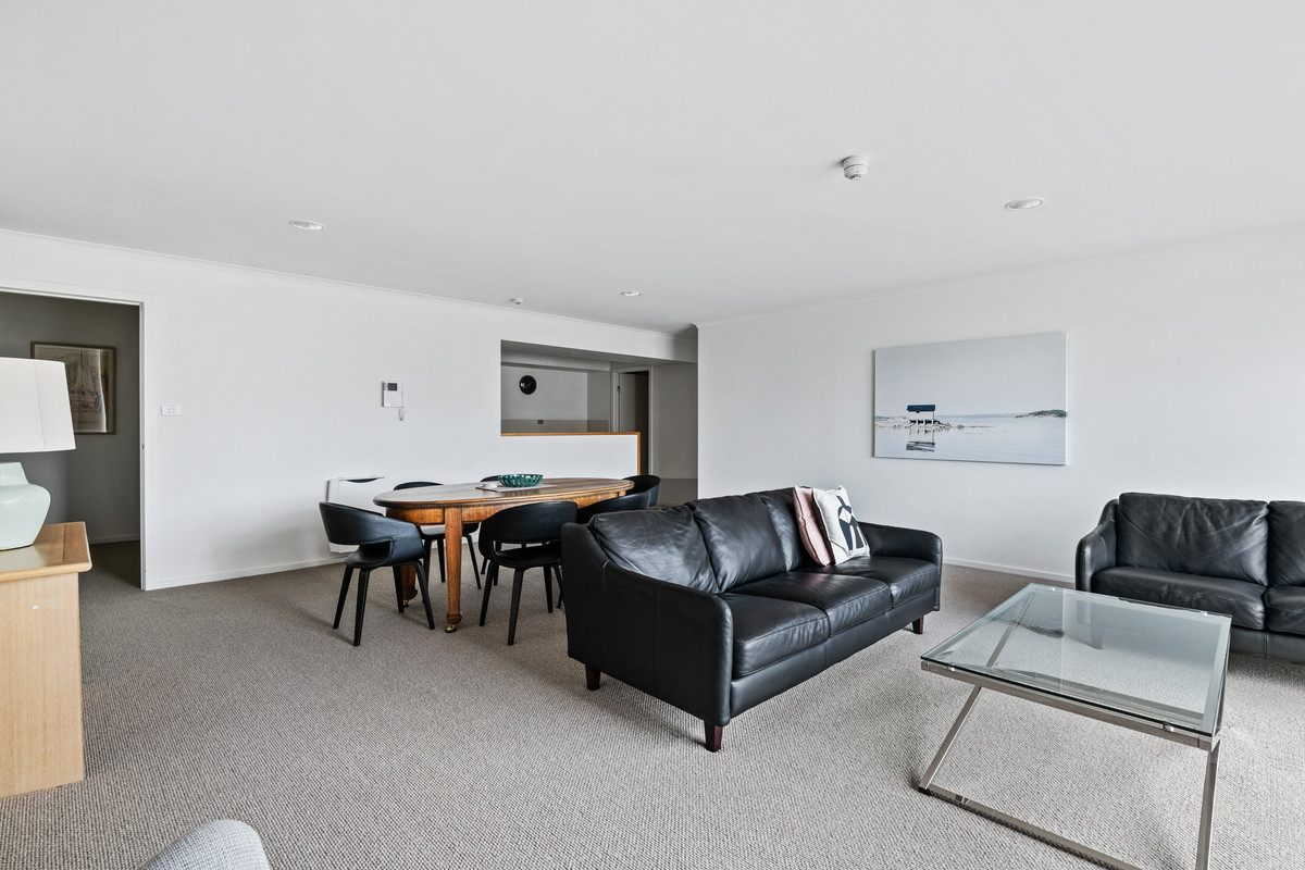 10/15 Gladstone Street, Battery Point, TAS, 7004 - Image 2