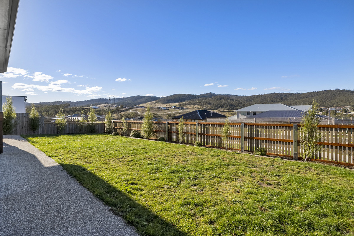 2 Vera Place, Rokeby, TAS, 7019 - Image 24