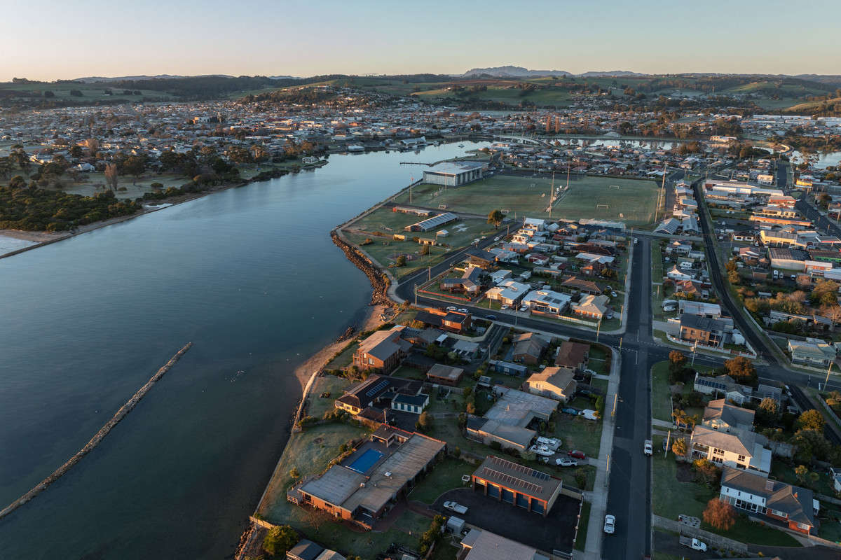 26 Braddon Street, West Ulverstone, TAS, 7315 - Image 28