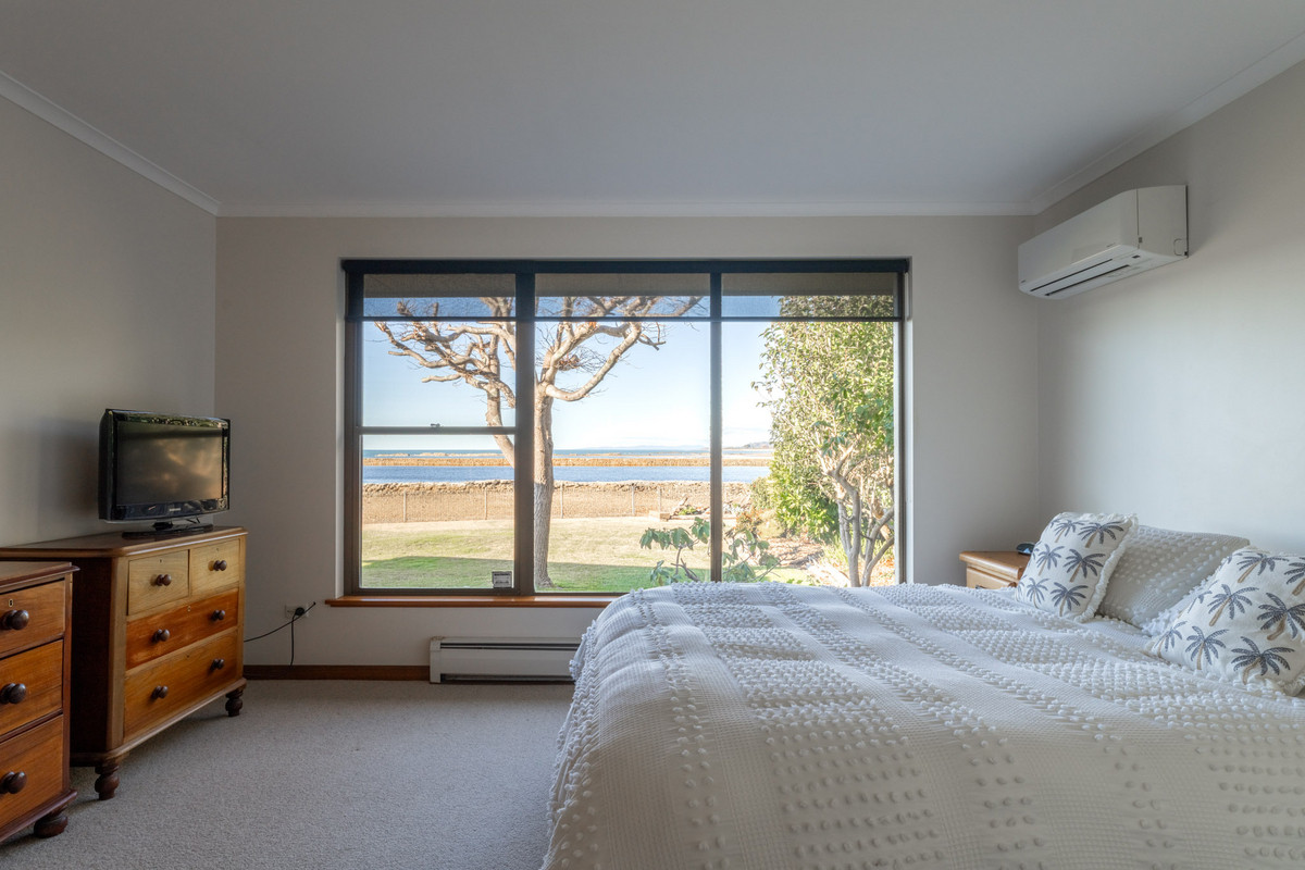 26 Braddon Street, West Ulverstone, TAS, 7315 - Image 15