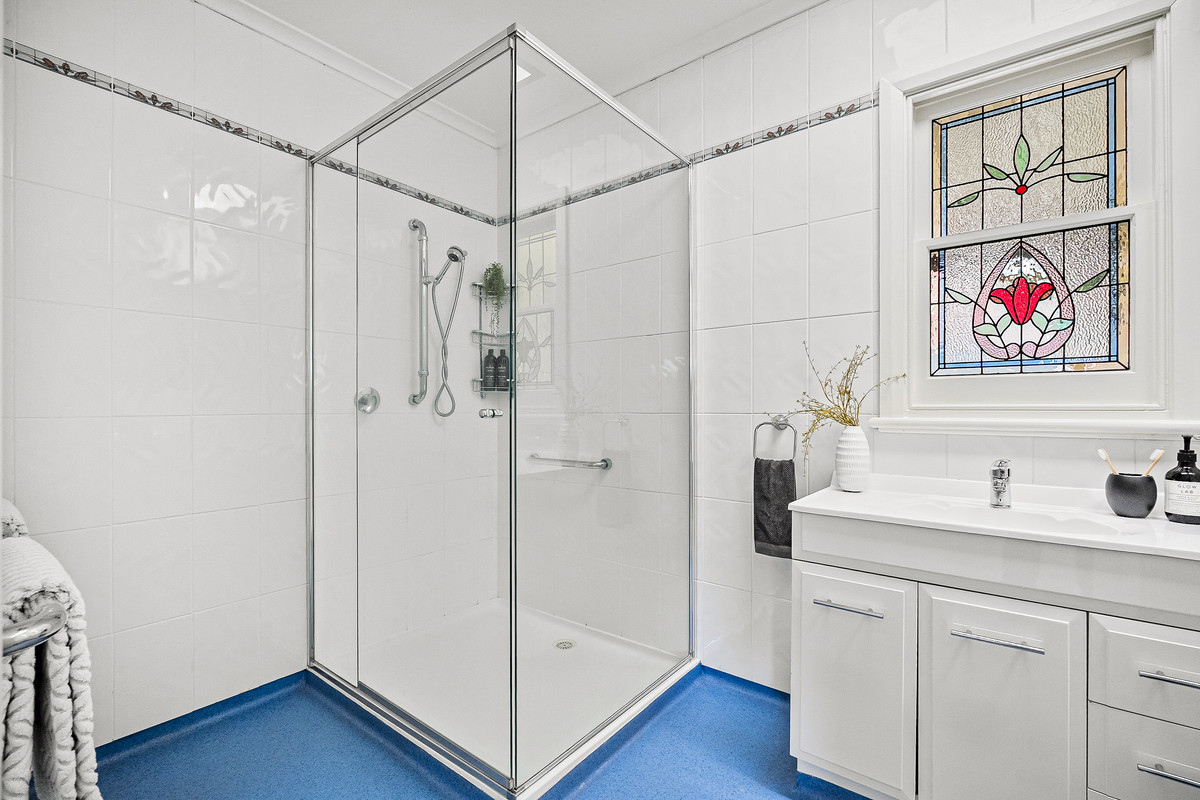 33 Lennox Avenue, Lutana, TAS, 7009 - Image 12