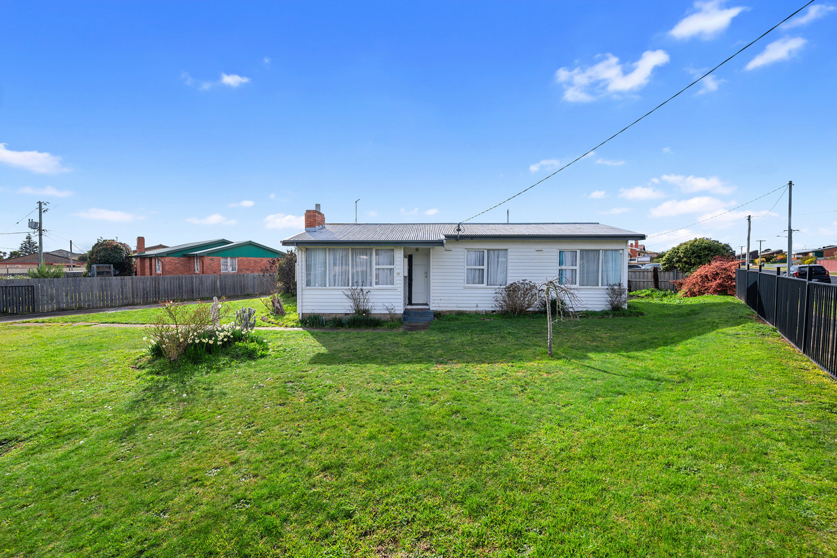 17 Wright Street, East Devonport, TAS, 7310 - Image 1