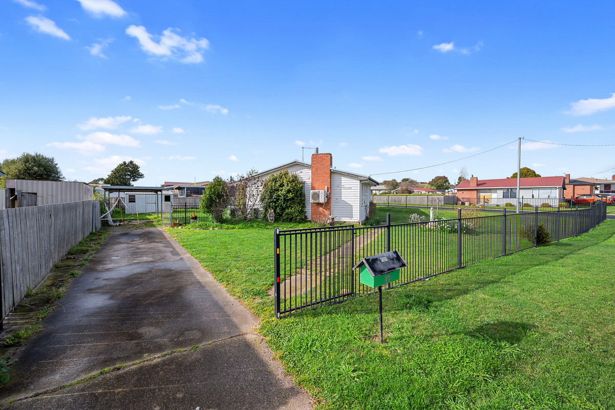 17 Wright Street, East Devonport, TAS, 7310 - Image 11