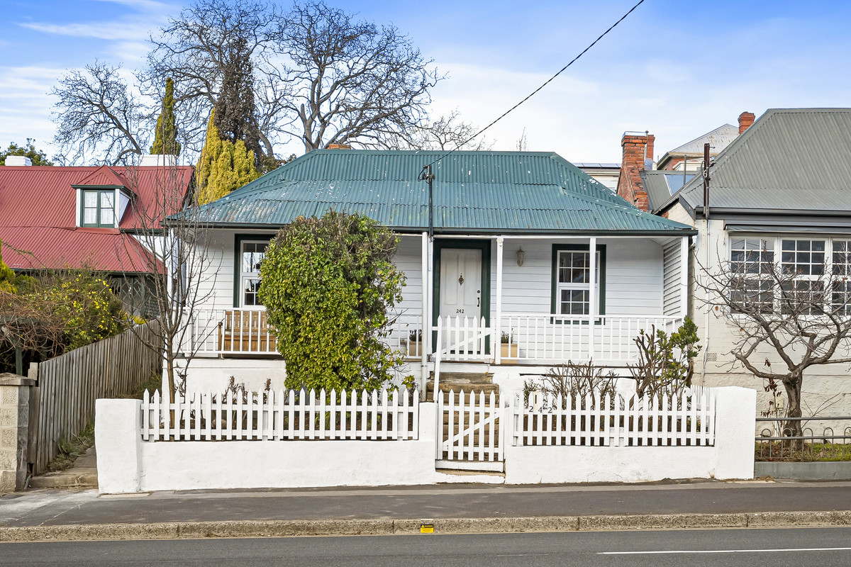 242 Macquarie Street, Hobart, TAS, 7000 - Image 1