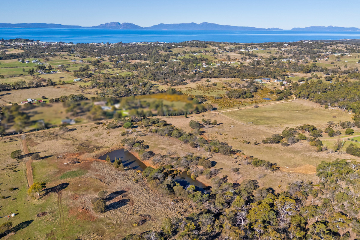 2 Young Street, Swansea, TAS, 7190 - Image 8