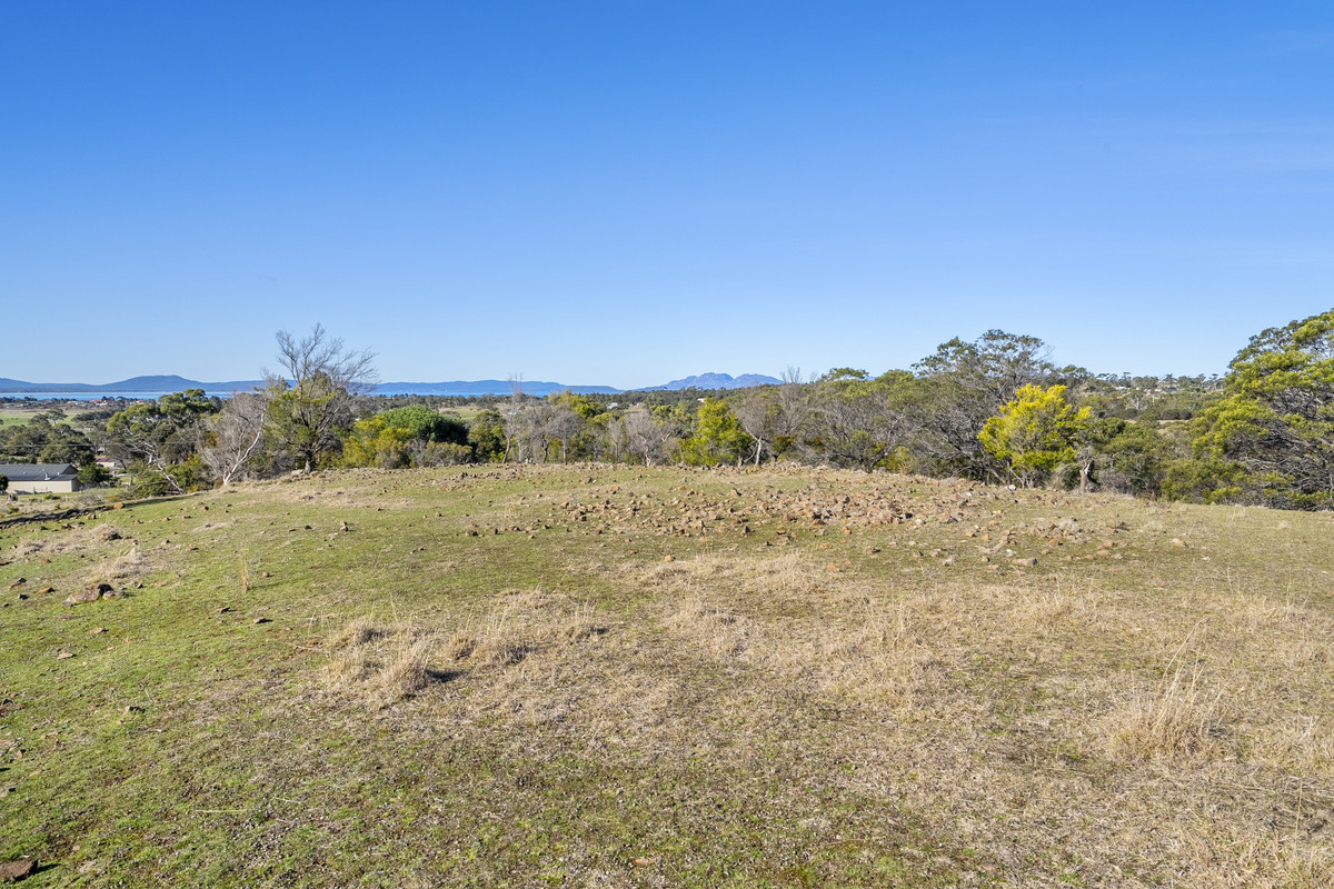 2 Young Street, Swansea, TAS, 7190 - Image 20