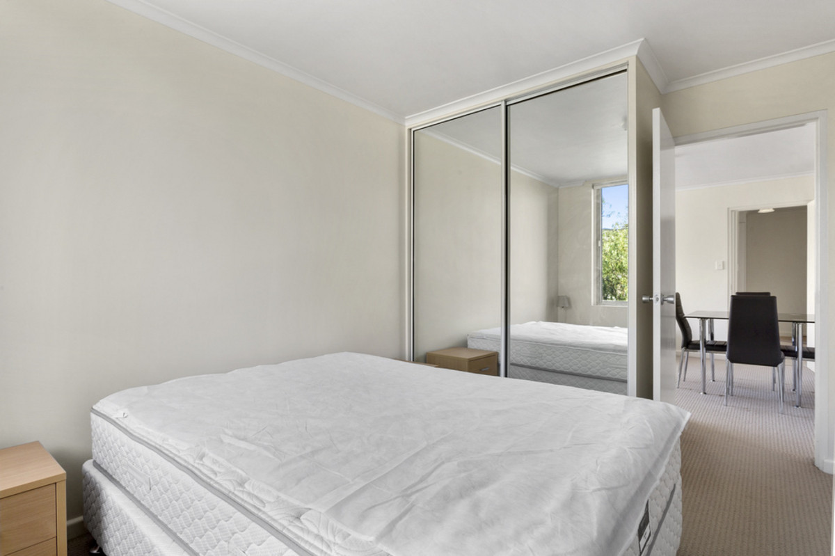 10/14 Ashfield Street, Sandy Bay, TAS, 7005 - Image 5