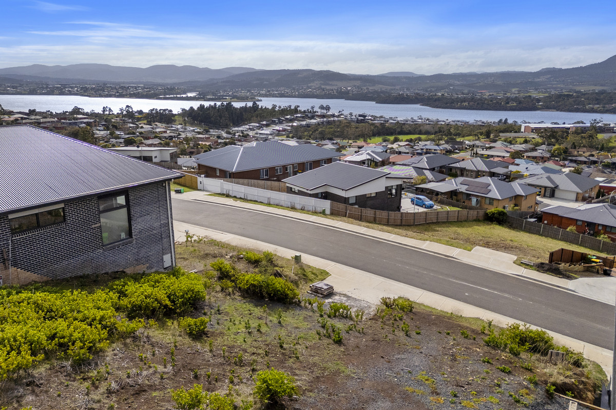 28 Alexa Drive, Austins Ferry, TAS, 7011 - Image 12