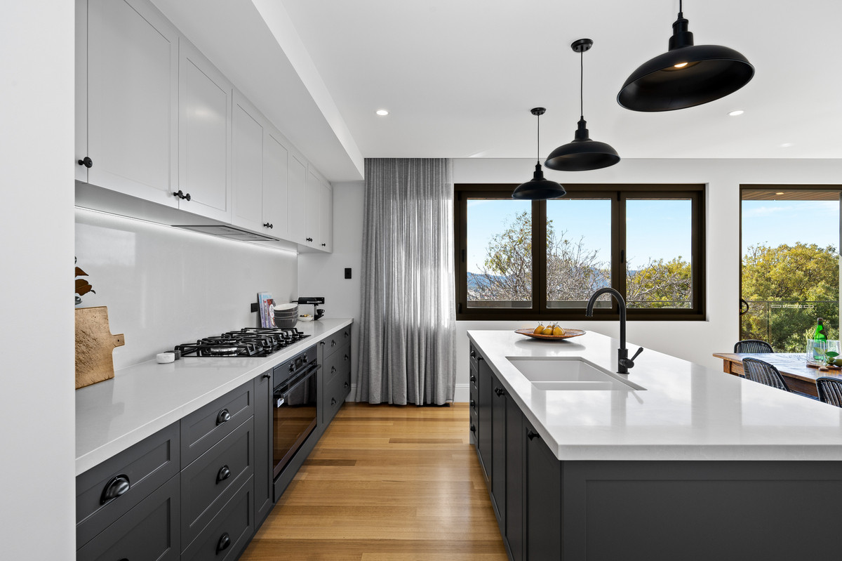 10 Whelan Crescent, West Hobart, TAS, 7000 - Image 8