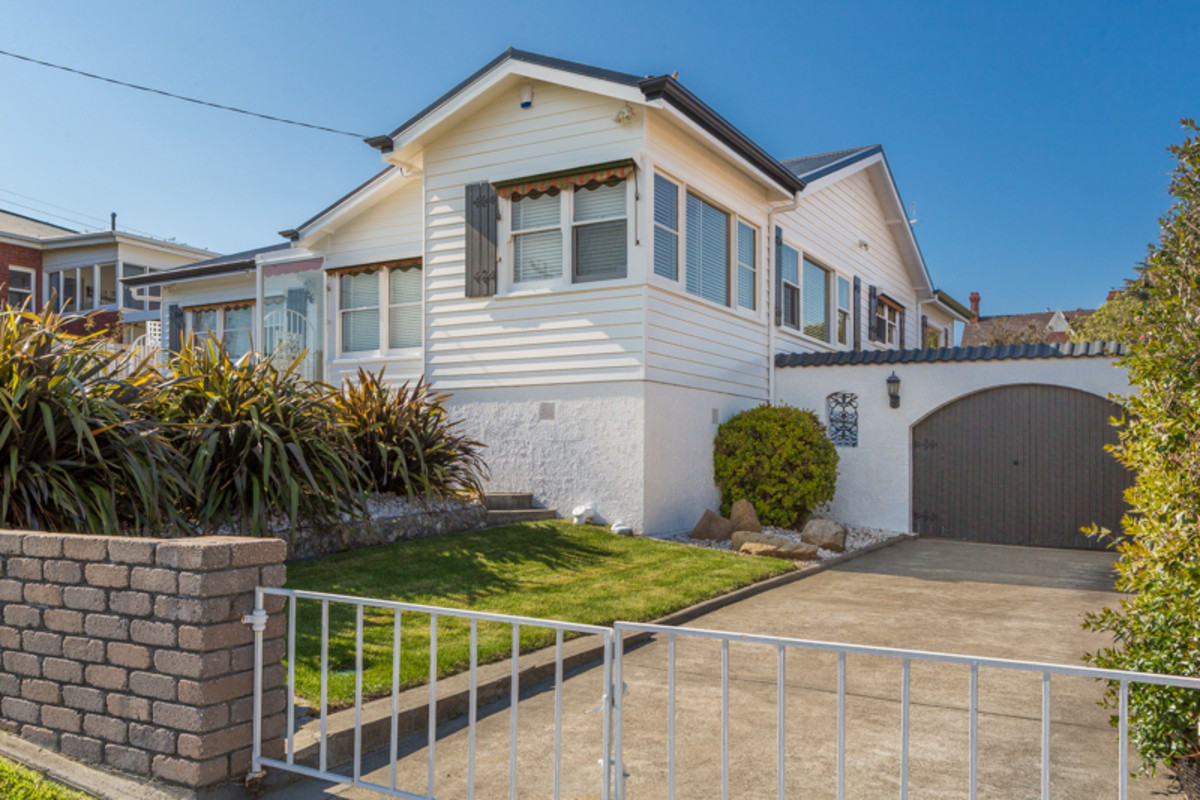13 Abbott Street, Bellerive, TAS, 7018 - Image 2