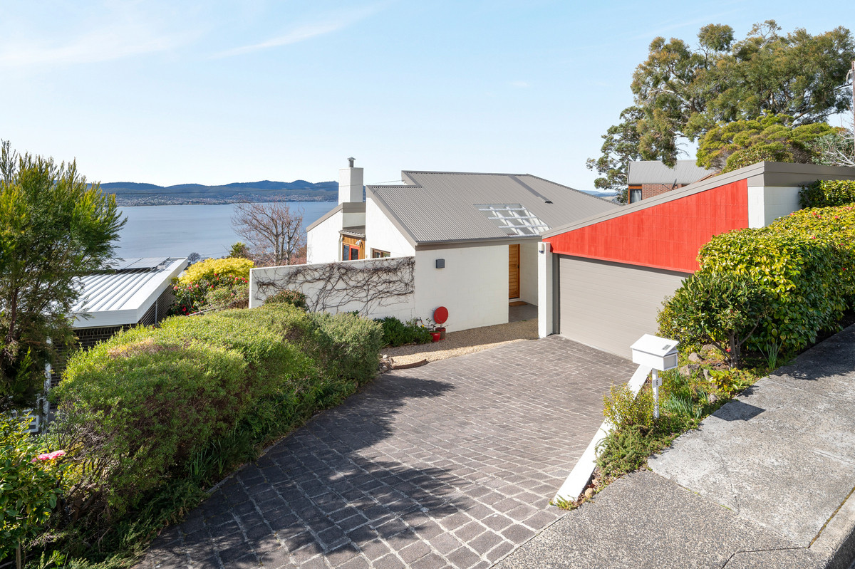 6 Eurella Avenue, Sandy Bay, TAS, 7005 - Image 20