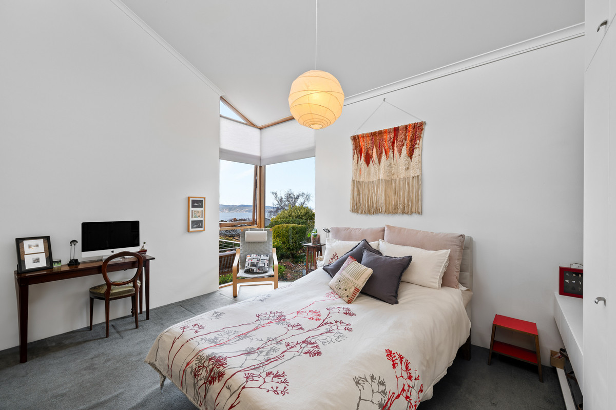 6 Eurella Avenue, Sandy Bay, TAS, 7005 - Image 9