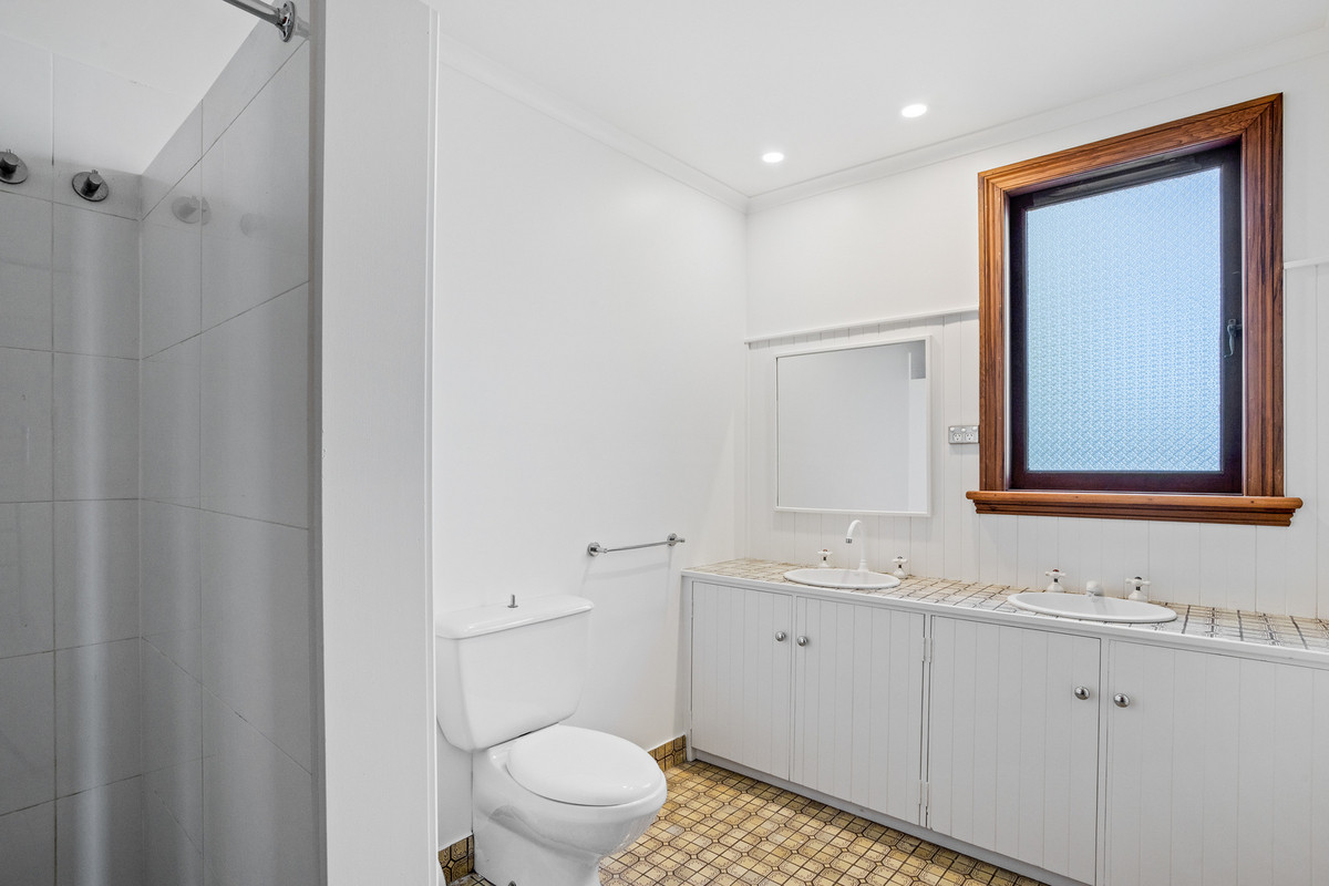 540 Sandy Bay Road, Sandy Bay, TAS, 7005 - Image 13