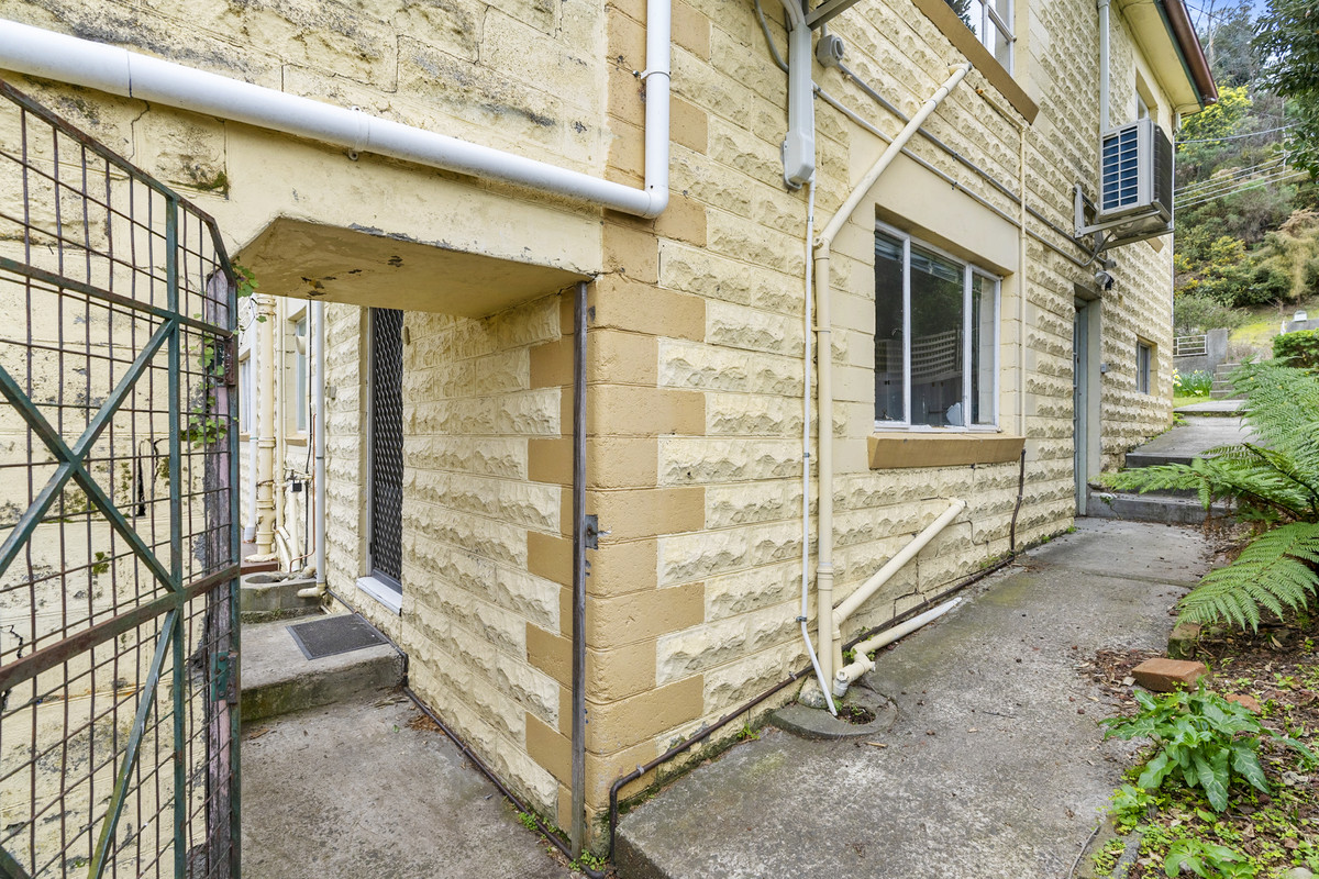 1/77 Poets Road, West Hobart, TAS, 7000 - Image 2