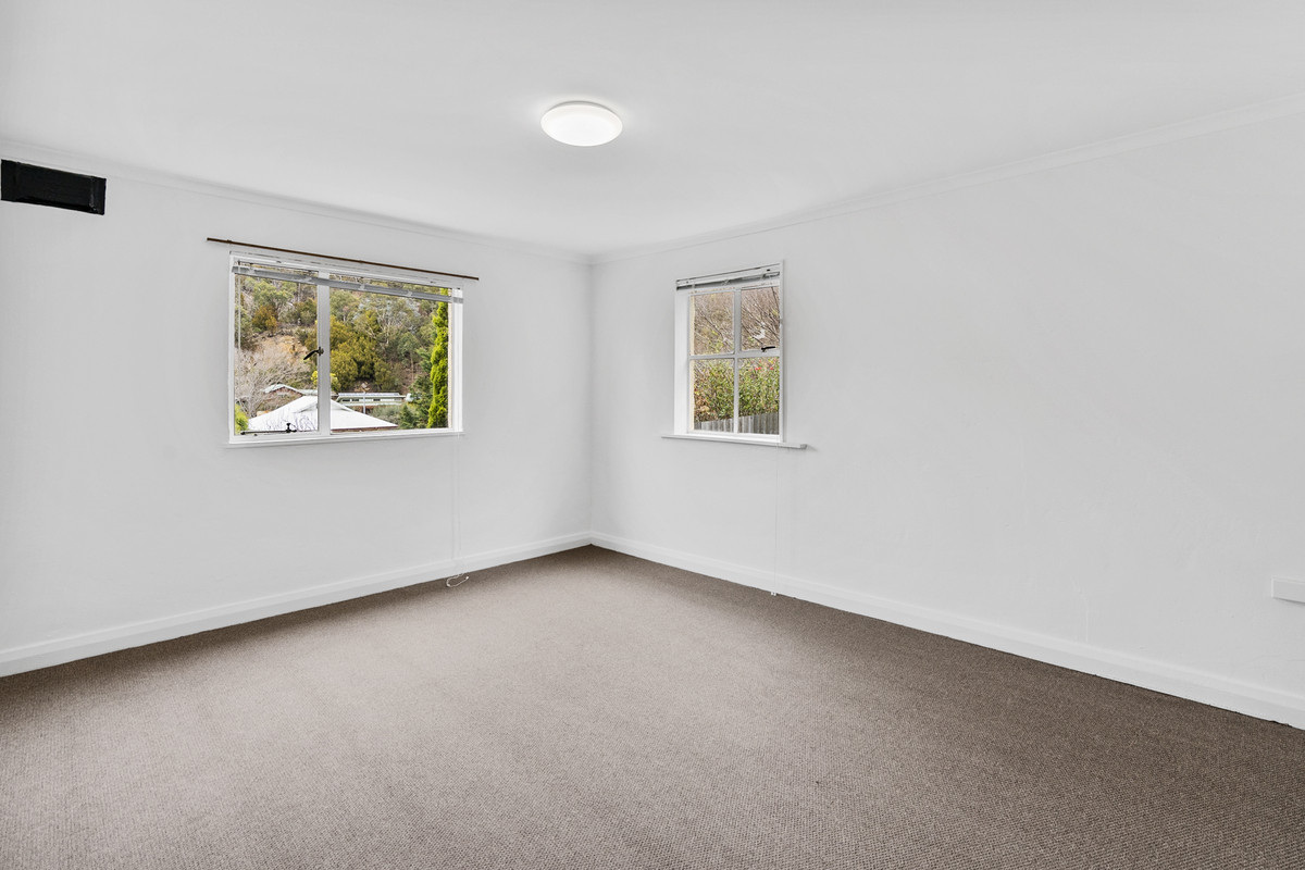 1/77 Poets Road, West Hobart, TAS, 7000 - Image 6