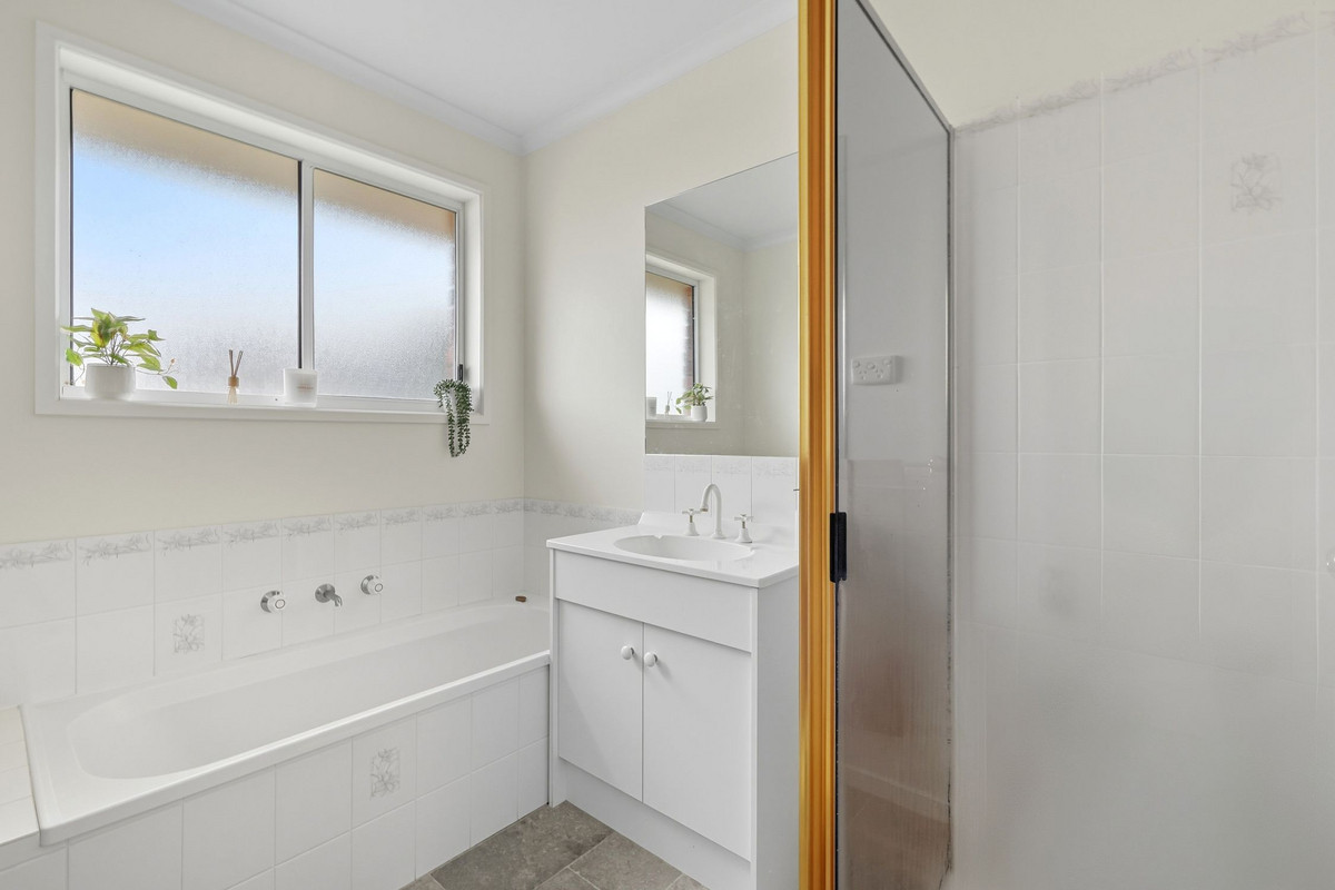 2/34 Sawyer Avenue, West Moonah, TAS, 7009 - Image 17