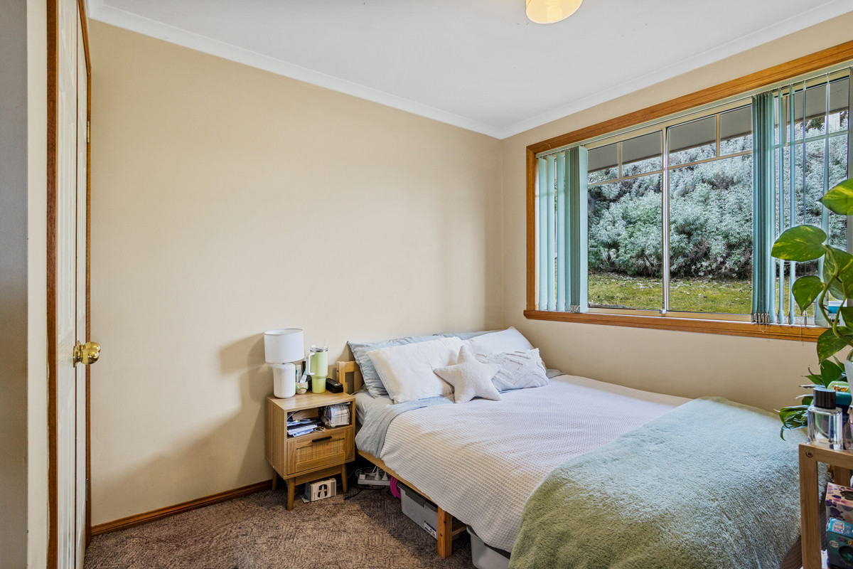 2/22-22a Summerhill Road, West Hobart, TAS, 7000 - Image 13